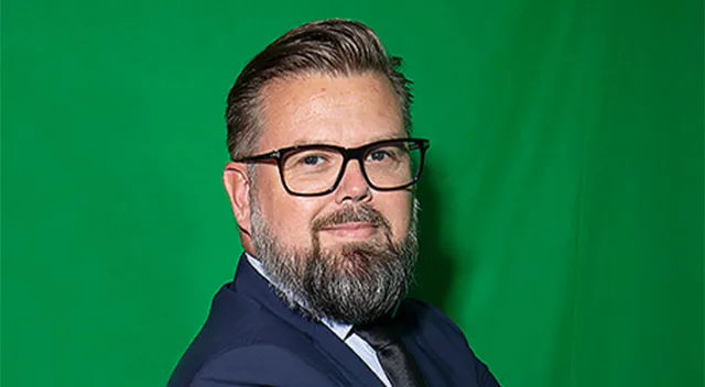 Jonas.